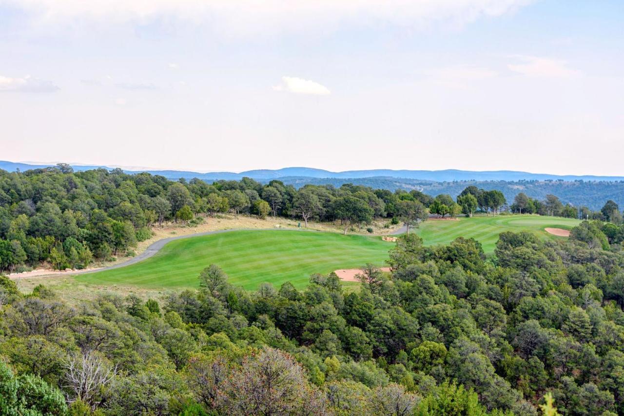 Apache Village 10, King Studio, Midtown, Sleeps 2 Ruidoso Bagian luar foto