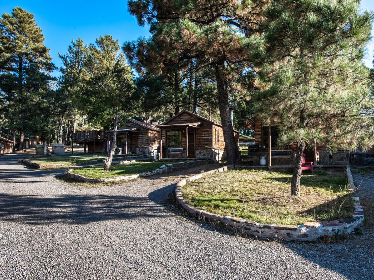 Apache Village 10, King Studio, Midtown, Sleeps 2 Ruidoso Bagian luar foto