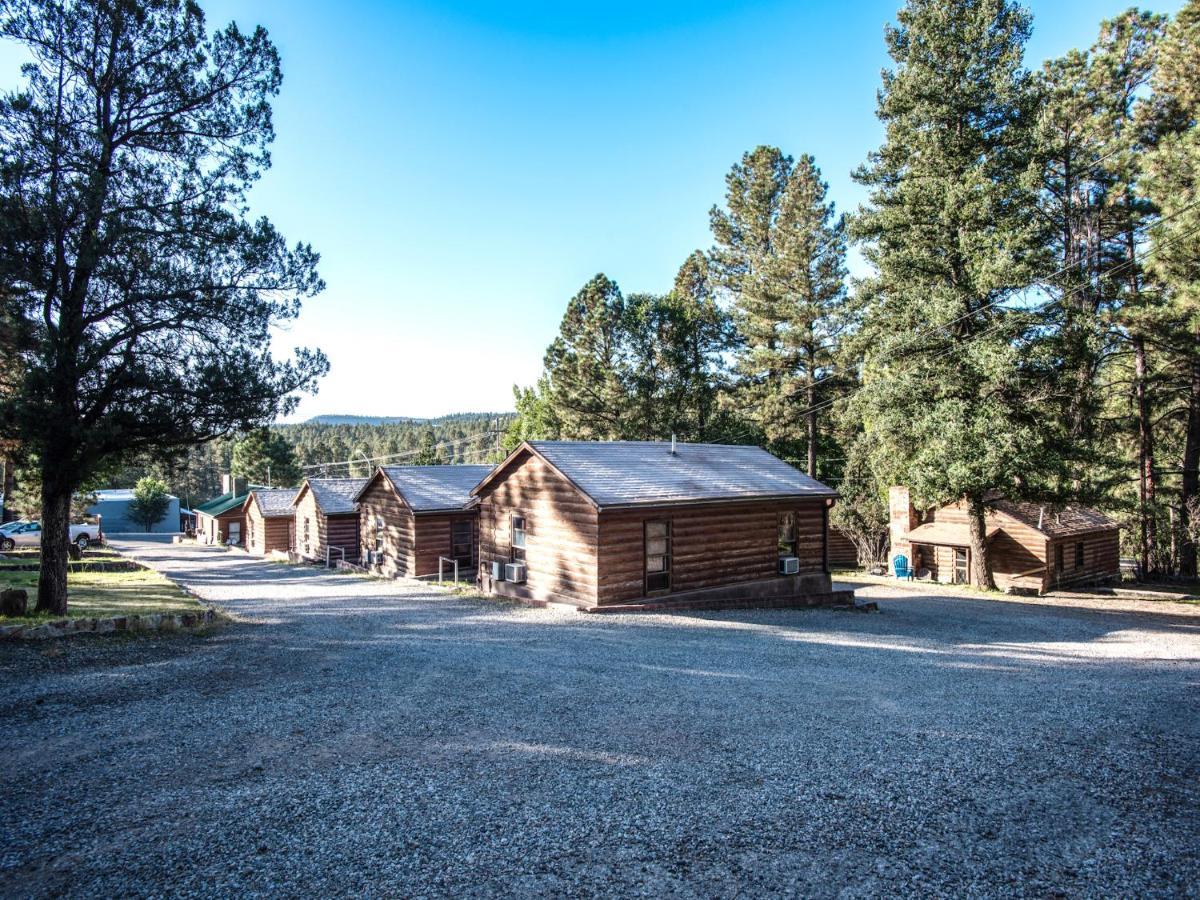 Apache Village 10, King Studio, Midtown, Sleeps 2 Ruidoso Bagian luar foto